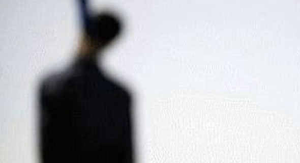 باكستاني أحضر إبنه للبلاد لتحسين أحواله.. وفشل في إنقاذه من الإنتحار بـ «الوفرة»