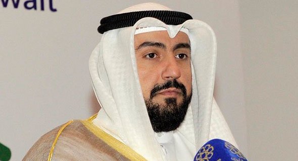 وزير الصحة: فصل طبيبة تأديبياً وإحالتها للنيابة بسبب خطأ طبي.. ومخاطبة الداخلية لمنعها من السفر