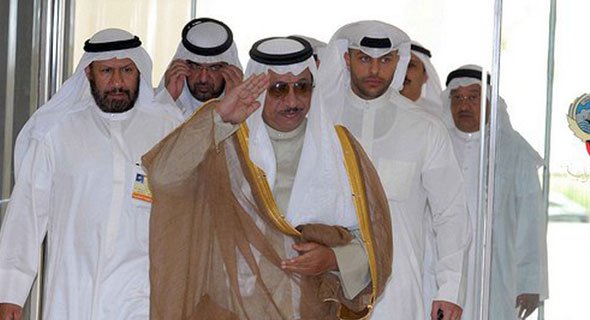 إستجواب رئيس الوزراء في طريقه إلى «التشريعية»