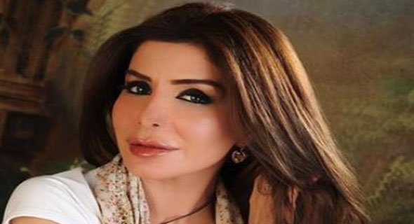 منيرة عاشور: سمسار عقاري نصب علي 13 سنة بحلم فيلا ضخمة بمصر.. وسلمته 46 ألف دينار