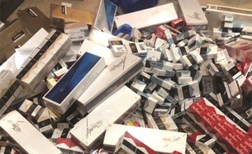 إحباط تهريب 58 كروز سجائر في النويصيب.. وضبط مواد تموينية قبل تهريبها