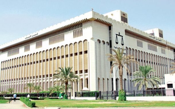 محاكمة ضباط قتلوا طالبين بالخطأ.. واتلاف كلية طالب آخر