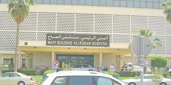 وفاة مصريين ونقل 7 للعناية المركزة في حادث مروري مروّع